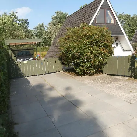 Uriges Mit Garten Und Grill By Interhome