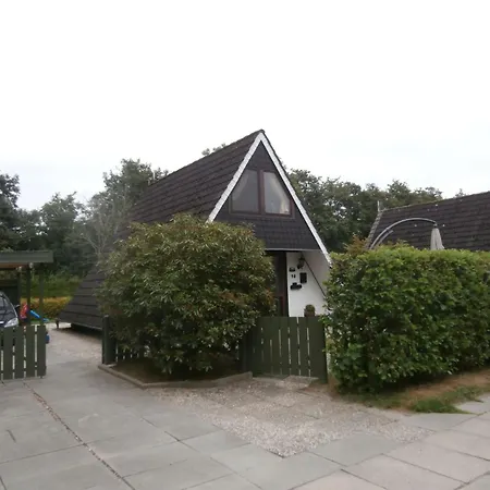 Uriges Mit Garten Und Grill By Interhome Burhave