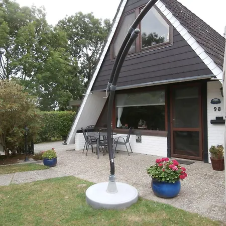 Uriges Mit Garten Und Grill By Interhome Burhave